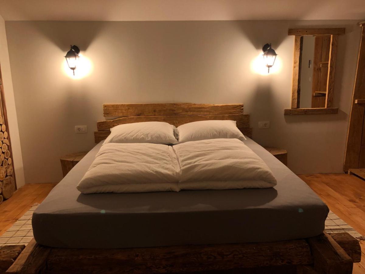 Vamis Hotel Gornji Petrovci Ruang foto