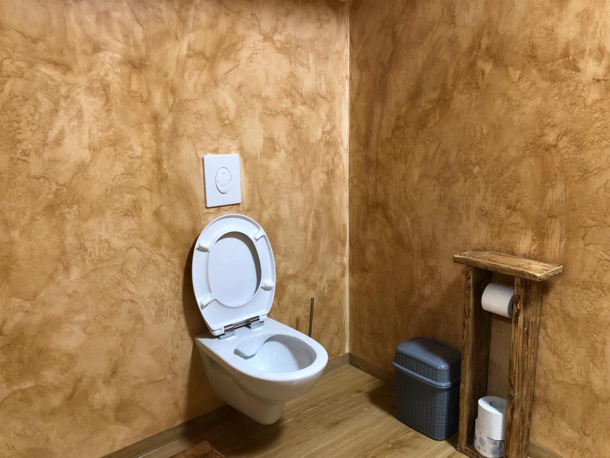Vamis Hotel Gornji Petrovci Ruang foto